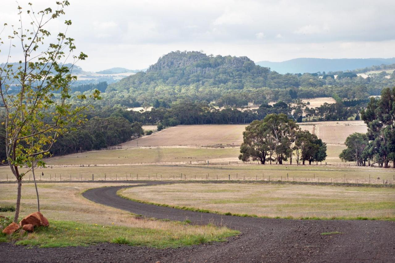 Hanging Rock Views Woodend Εξωτερικό φωτογραφία